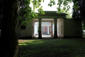 Jüdischer Friedhof an der Rat-Beil-Straße – Pilgerstätte & Ruheplatz berühmter jüdischer Persönlichkeiten